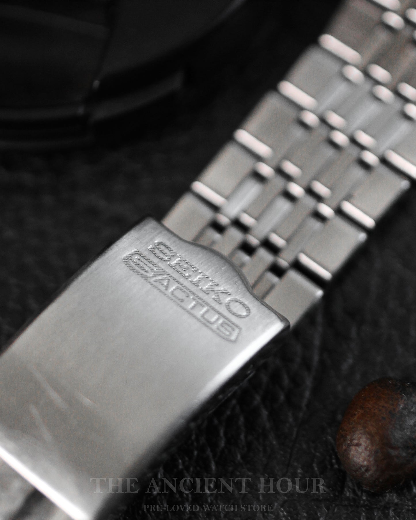 Seiko 5 Actus - 6106 Automatic movement - White linen dial