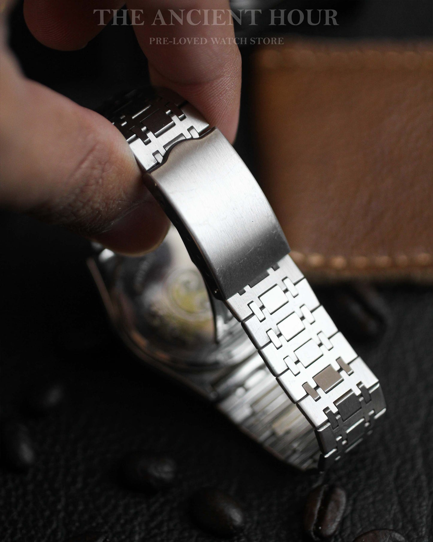 Seiko Chronos Quartz 8123-7090 Day/Date Vintage Men’s Watch