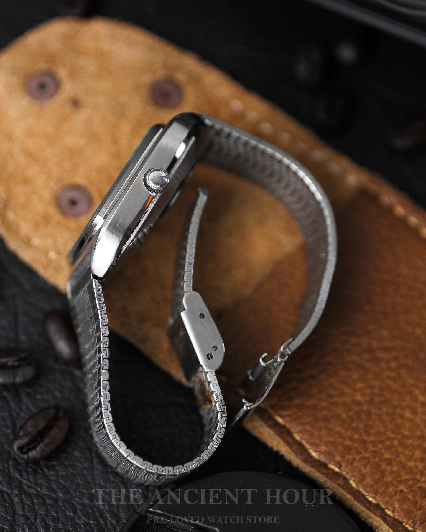 Seiko Quartz QZ-0923-5000-Deep Blue Dial-Square Case-1970’s JDM