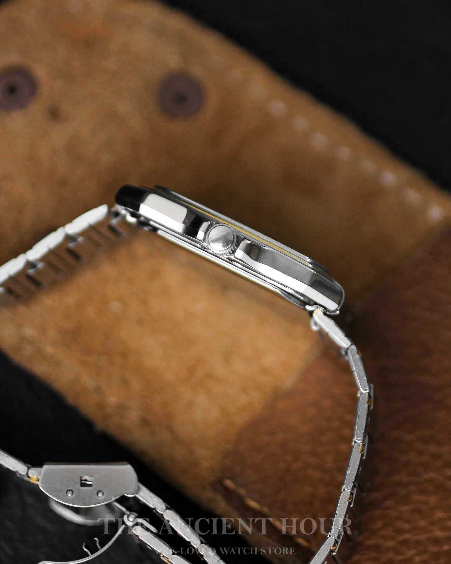 1982 Seiko Silverwave Quartz 6030-5630 | White Textured Dial