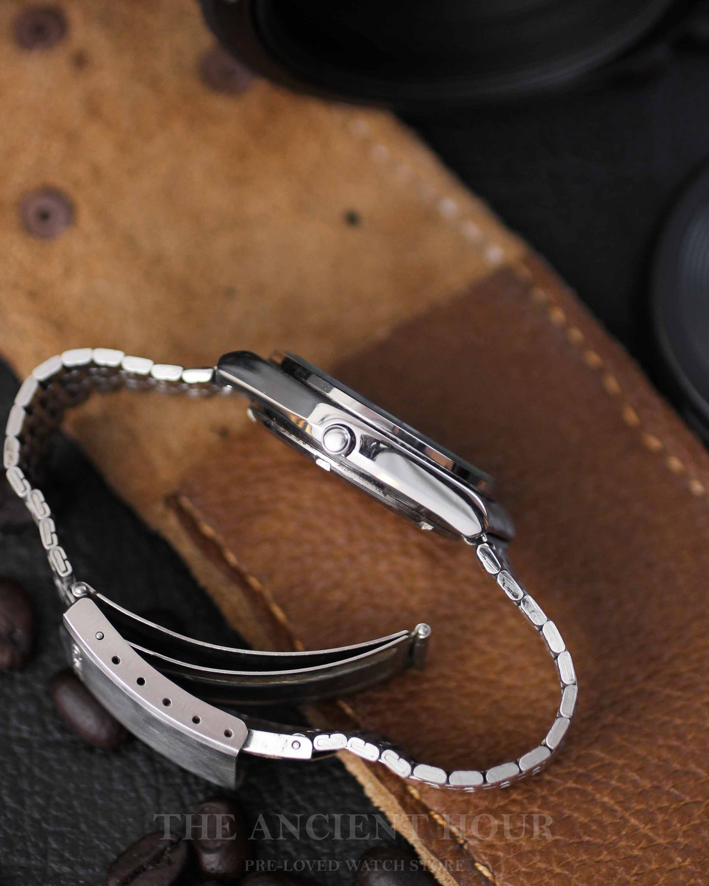 Seiko Type II 8223-7020T – Blue Dial (JDM Kanji Day Wheel)