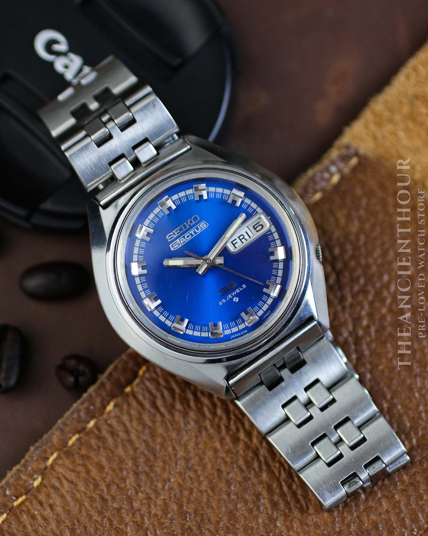 Seiko 5 Actus - 6106 Automatic movement - Racing blue dial