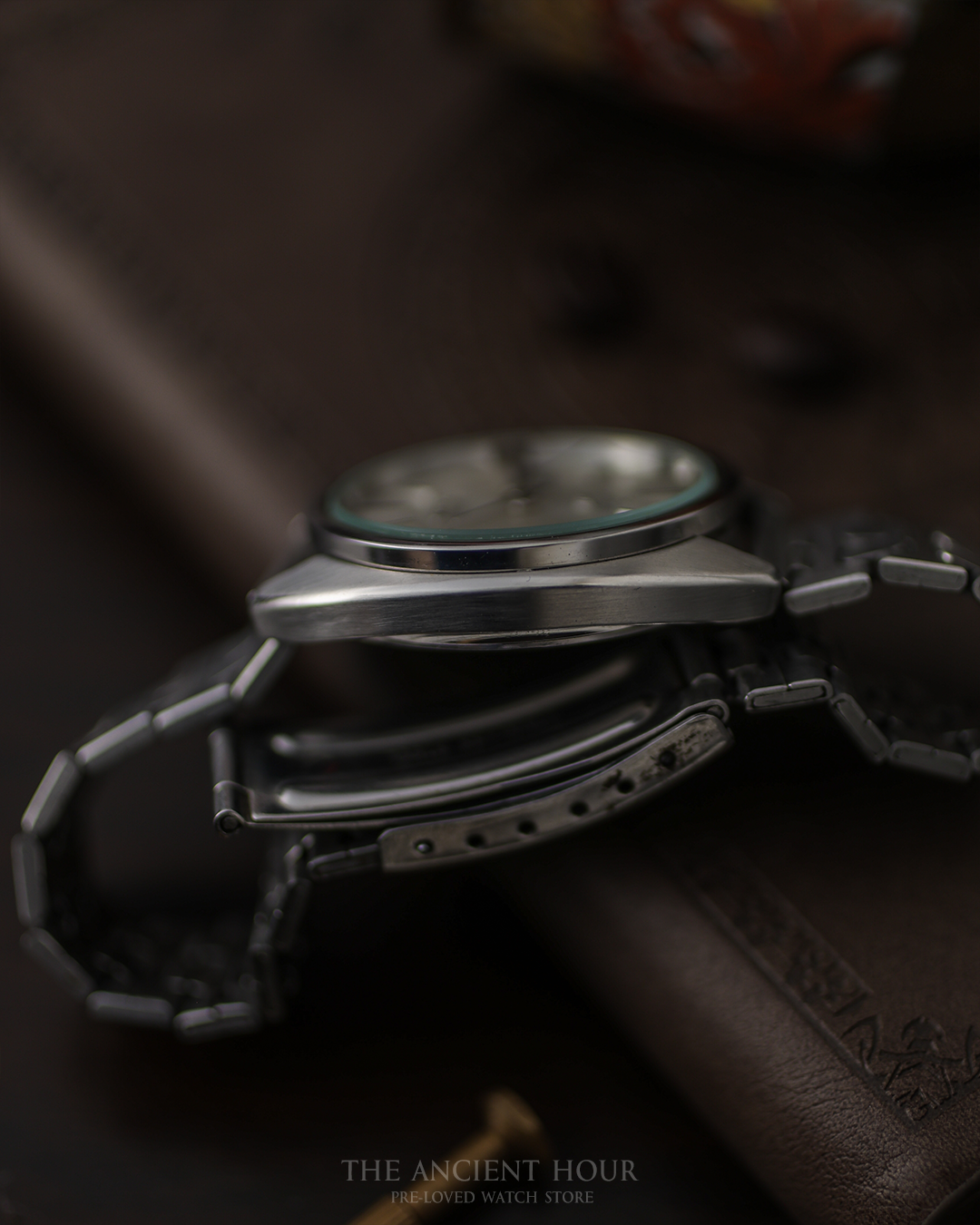 Vintage Seiko Special LM Cushion Case 5206-6010 Automatic