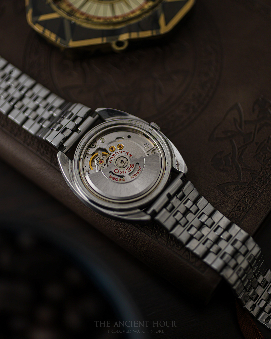 Vintage Seiko Special LM Cushion Case 5206-6010 Automatic